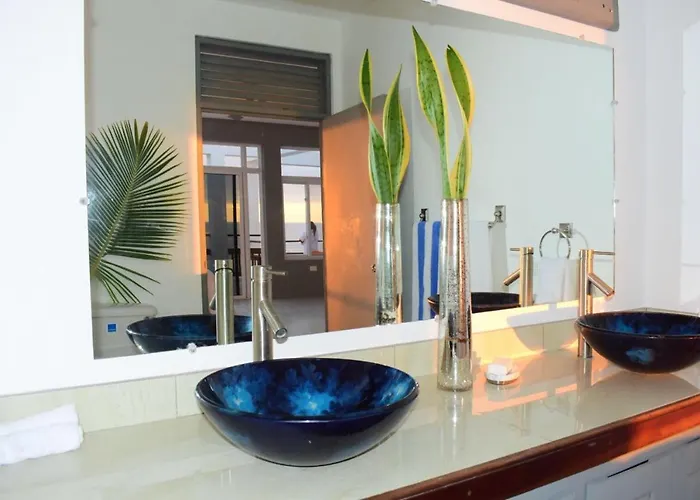 Ivys Cove On The Beach Aparthotel Montego Bay