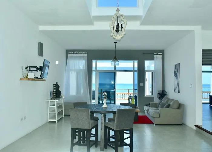 Ivys Cove On The Beach Montego Bay